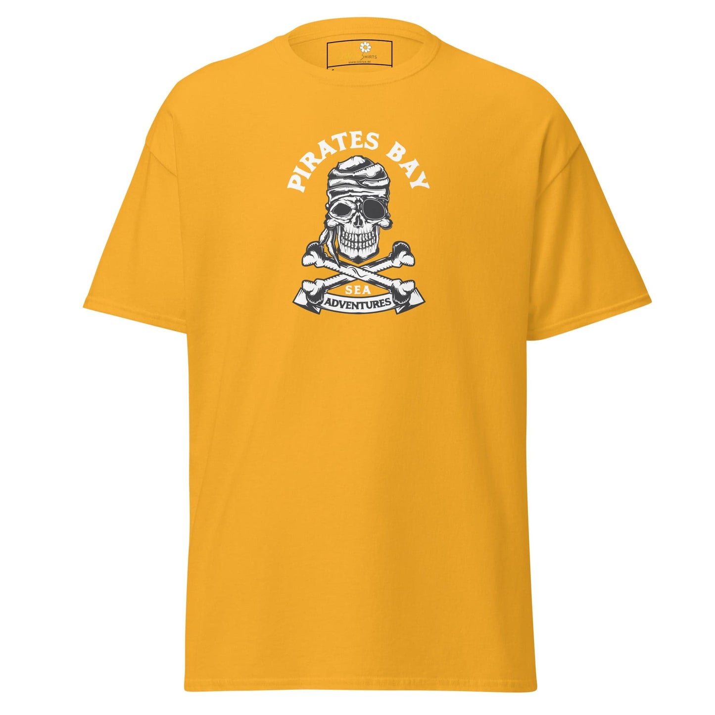 Unisex classic t-shirt - SKULL PIRATES BAY - REGULAR - Gold / S
