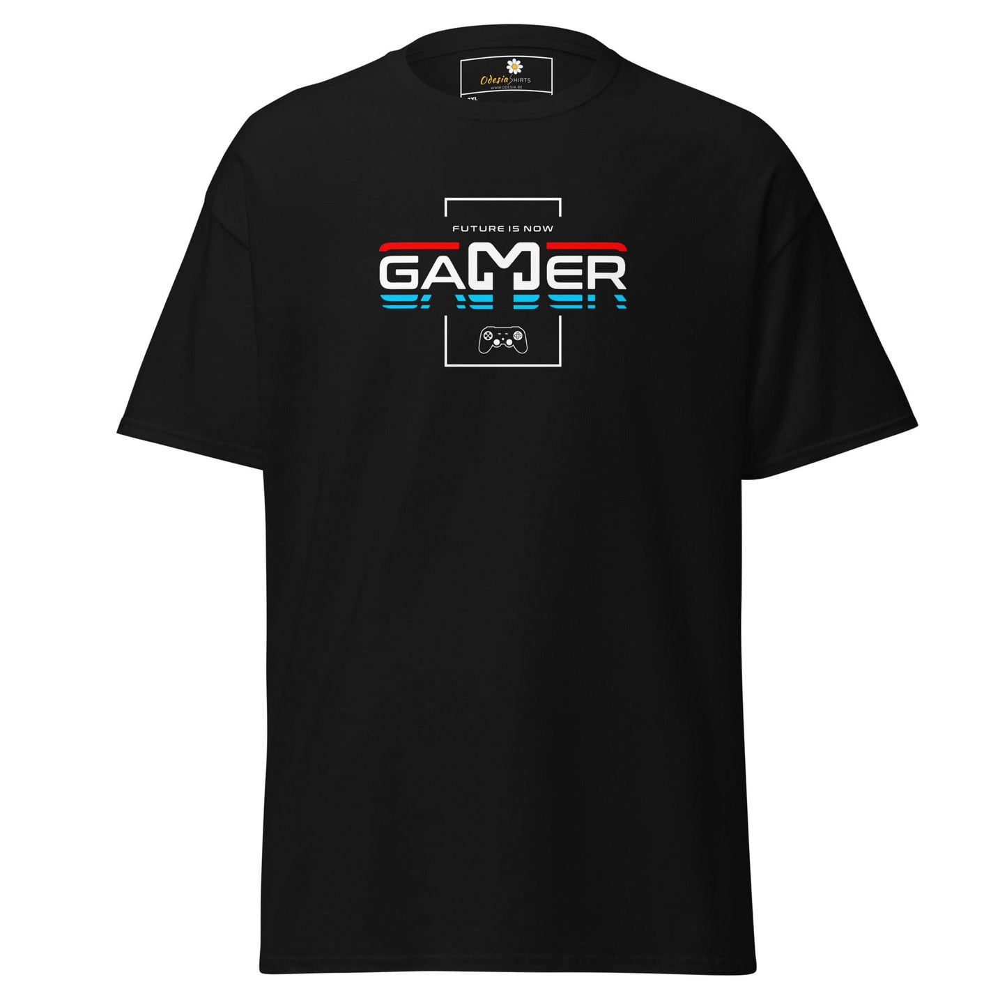 Black t-shirt with ’Gamer’ graphic.